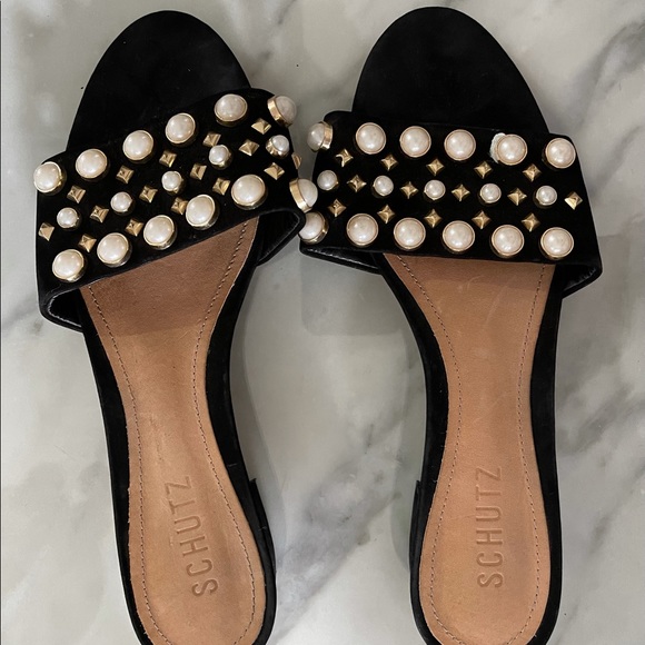 Schutz Pearl Slides-LIKE NEW - Picture 2 of 4